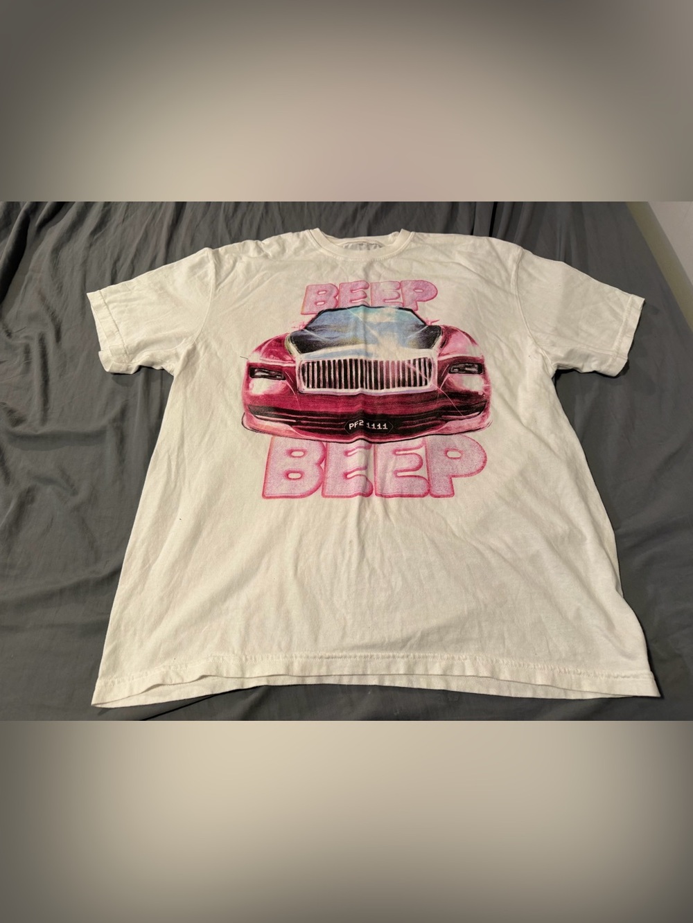 Nicki Minaj Tour T-shirt White Graphic Tee with Pink Car Print - BEEP Design